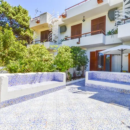 Villa Azzurra *